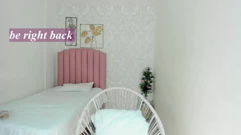 Snapshot of anni_cervantes chatting on September 19, 3:38 am Ana online show from September 19, 3:38 am