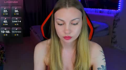 Annie online show from May 31, 3:01 am