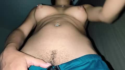 Snapshot of annie_darling_ chatting on October 2, 2:38 am A N G E L online show from October 2, 2:38 am