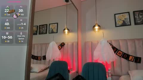   online show from October 24, 4:08 am