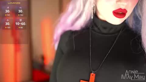 Annie May   online show from October 17, 2:31 pm