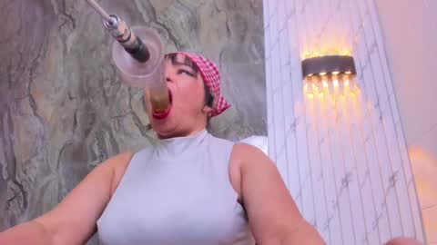 annie_wigg_ online show from September 24, 3:05 am