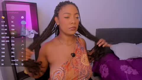 A N N I E online show from October 5, 4:56 pm