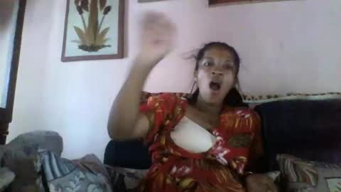 anniesexy1 online show from February 24, 11:53 am