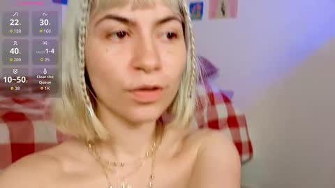 annietinky online show from September 16, 11:29 am