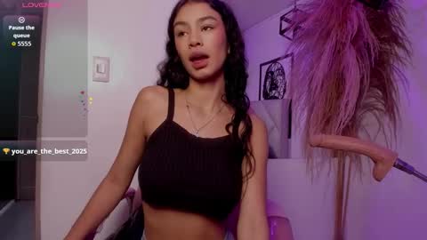 Annie Evans  online show from October 23, 3:07 pm