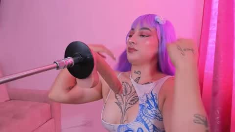 Snapshot of annika_03 chatting on September 28, 5:51 pm Gise. online show from September 28, 5:51 pm