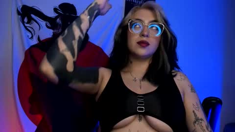 Annika online show from October 26, 2:40 am