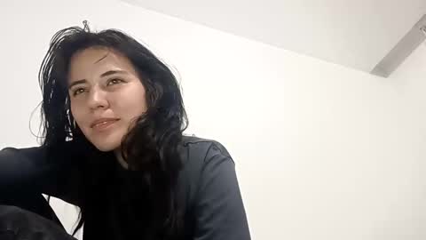 annrousse online show from September 23, 2:21 am