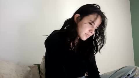 annrousse online show from October 28, 2:50 am