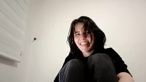 annrousse online show from November 1, 3:21 am