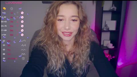 Snapshot of annvegga chatting on September 18, 11:03 pm Ann online show from September 18, 11:03 pm