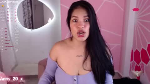 Snapshot of anny_20_x_ chatting on January 27, 6:41 am Anny online show from January 27, 6:41 am