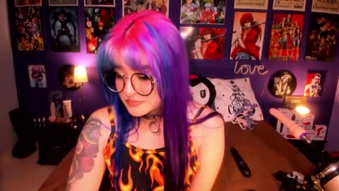 Snapshot of anny_cross chatting on January 9, 12:35 am Paty online show from January 9, 12:35 am