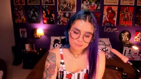 Snapshot of anny_cross chatting on December 12, 4:26 am Paty online show from December 12, 4:26 am