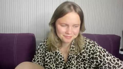 anny_love_you online show from September 16, 8:50 pm