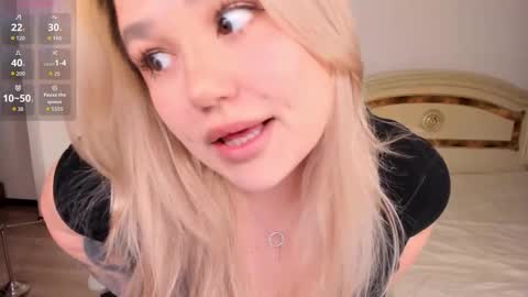 Anna online show from October 10, 4:56 pm