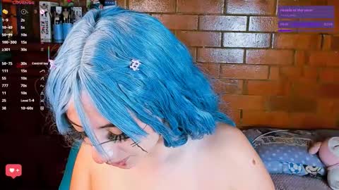 Anny  IG online show from October 31, 5:42 am