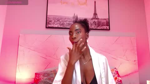 Snapshot of annyfiore chatting on September 27, 3:25 am Anny  online show from September 27, 3:25 am