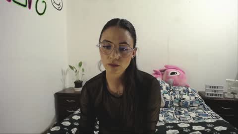 Anny online show from December 29, 7:32 pm