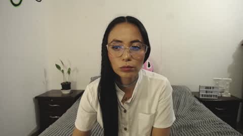Anny online show from January 17, 10:45 pm