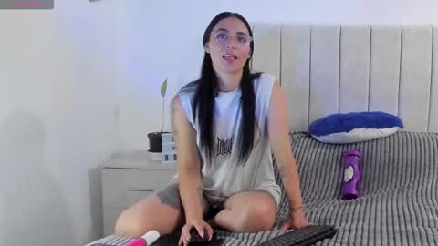 Anny online show from March 6, 10:16 pm