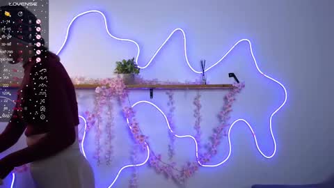 Anny online show from March 2, 8:57 pm