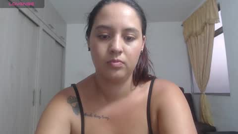 Anthonela Queen online show from November 6, 10:48 pm