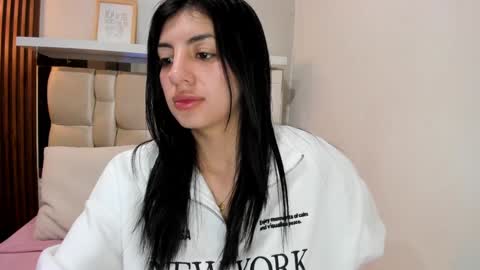 Antonella online show from December 9, 8:33 pm