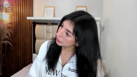 Antonella online show from December 19, 10:00 pm