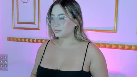 Snapshot of antonella_cutie_ chatting on October 30, 1:23 pm A N T O N E L L A  online show from October 30, 1:23 pm