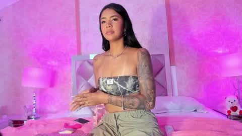 Snapshot of antonella_rossi24 chatting on September 20, 8:07 pm Antonella Rossi online show from September 20, 8:07 pm