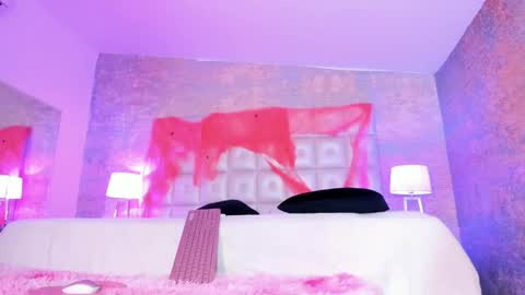 Snapshot of antonella_rossi24 chatting on October 23, 8:59 pm Antonella Rossi online show from October 23, 8:59 pm