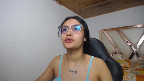 Antonella online show from December 29, 12:45 pm