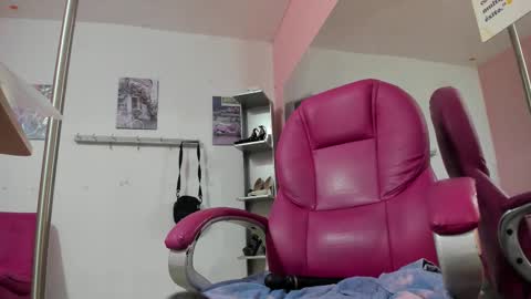 ANTONELLA online show from December 14, 11:49 am