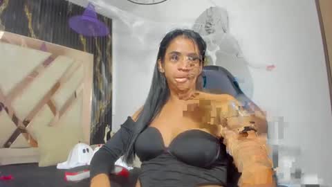 AntonellaTawer online show from October 19, 4:47 am