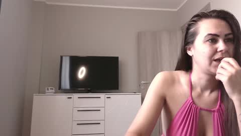 Antonia online show from January 8, 7:13 am