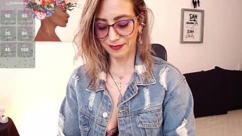 Anto   online show from December 14, 8:18 pm