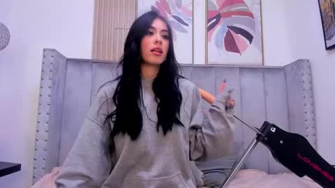 anya_belth online show from September 8, 7:46 pm