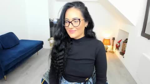 Anya online show from November 25, 5:31 am