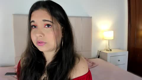 I am Anya online show from December 6, 6:04 am