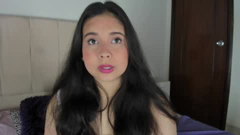 I am Anya online show from January 6, 4:47 am