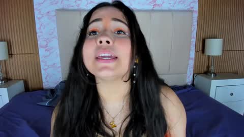 I am Anya online show from January 22, 7:03 am