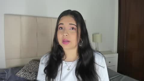 I am Anya online show from December 30, 1:26 am