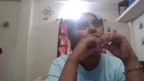 anydanyg online show from February 8, 7:15 am