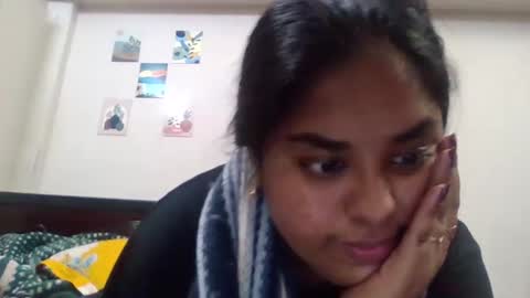 anydanyg online show from December 29, 5:33 pm