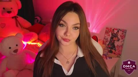 Aphelia online show from October 30, 3:02 pm