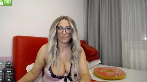 Sarah online show from January 20, 5:27 pm