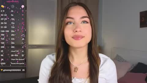 Vicki online show from September 26, 9:29 am