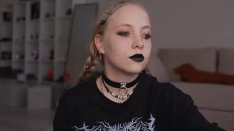  REYNA  next stream is 11h of Feb online show from March 29, 3:11 pm